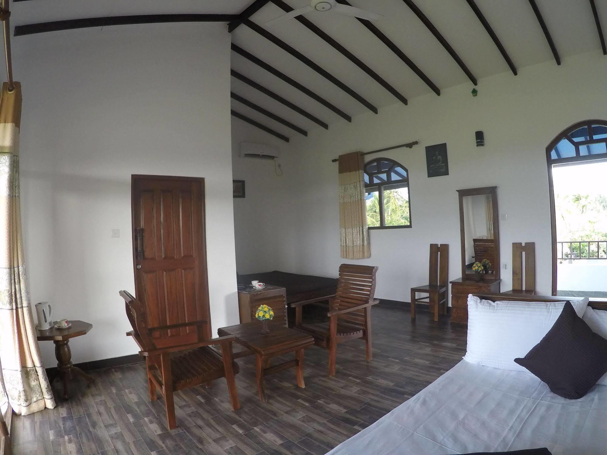 Dhammika Magic Palace Wadduwa Exteriér fotografie